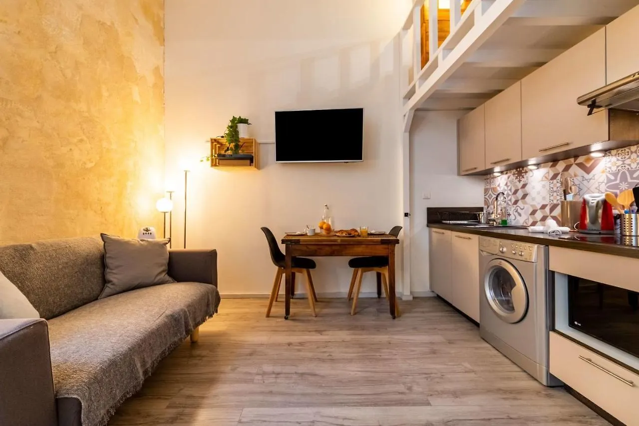 Appartamento Chic Studio In The Heart Of Avignone Francia