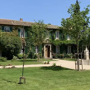 Domaine De Rhodes Bed and breakfast
